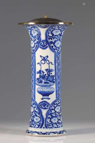 China blanc bleu porcelain vase decorated with flowered bask...