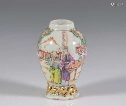 China small famille rose porcelain vase