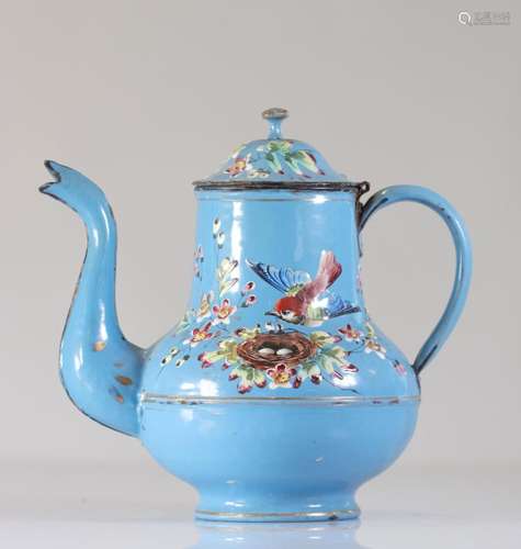 Enamelled coffee pot in relief with floral decoration and bi...