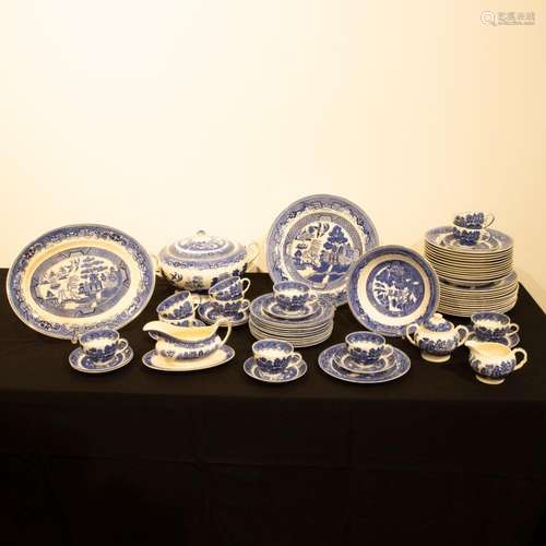 Victoria porcelain tableware "Willow" Fenton Engla...