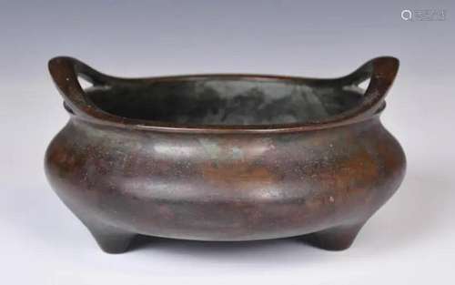 A Tripod Bronze Censer 17-18thC