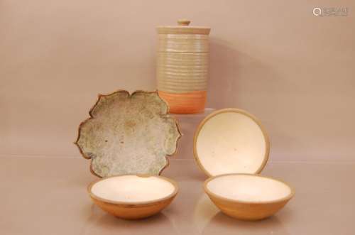 Five items of studio pottery, comprising a stoneware jar and...