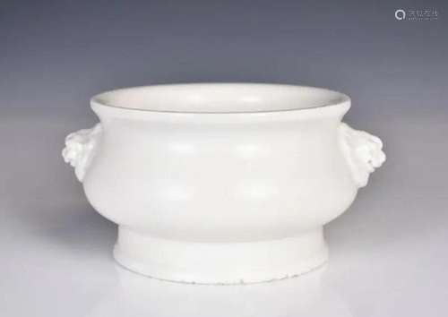 A Blanc de Chine Censer Qing