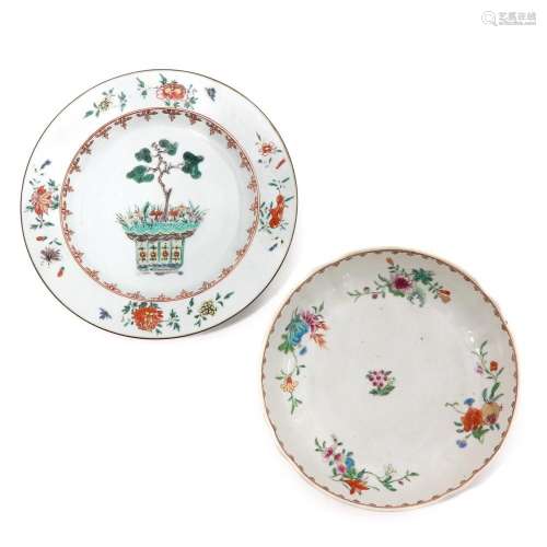 A LOT OF 2 FAMILLE ROSE PLATES