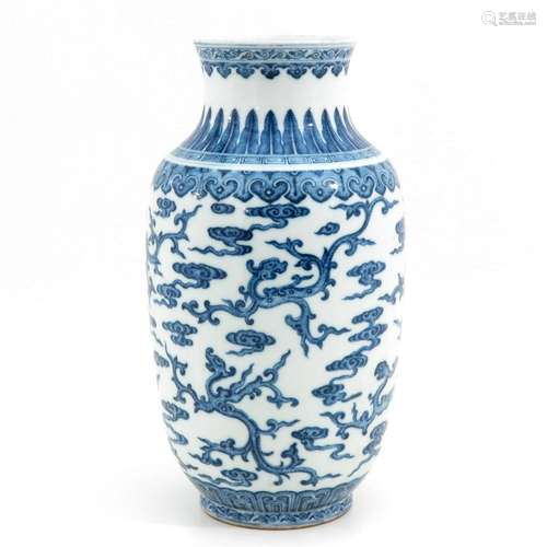 A BLUE AND WHITE VASE