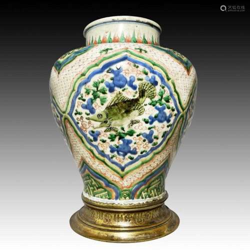 CHINESE WUCAI TRANSITIONAL VASE, ON FRENCH BRONZE MOUNTS, 17...