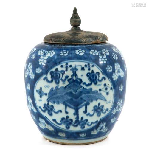 A BLUE AND WHITE GINGER JAR