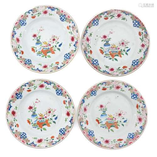 A SERIES OF 4 FAMILLE ROSE PLATES