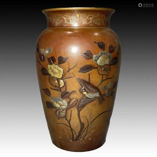 A LARGE JAPANESE MIX METAL BRONZE VASE, SIGNED NOGAWA COMPAN...