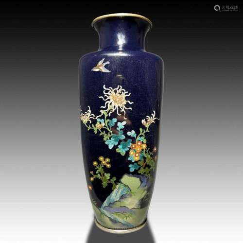 A JAPANESE CLOISONNE ENAMEL VASE DEPICTING FLORAL SCENES, 19...