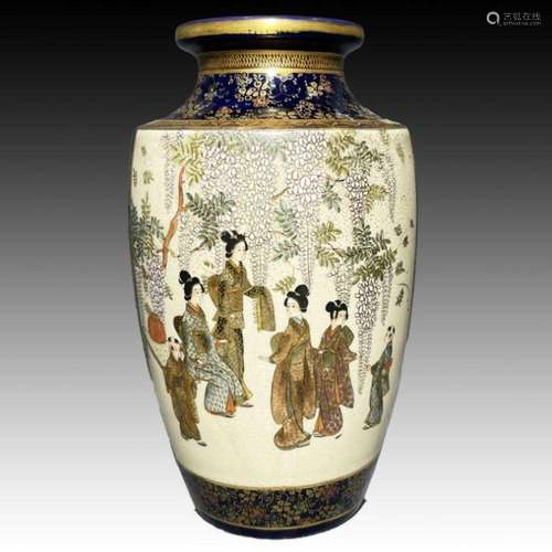 JAPANESE SATSUMA VASE SIGNED KINKOZAN, 19TH CENTURY, MEIJI P...