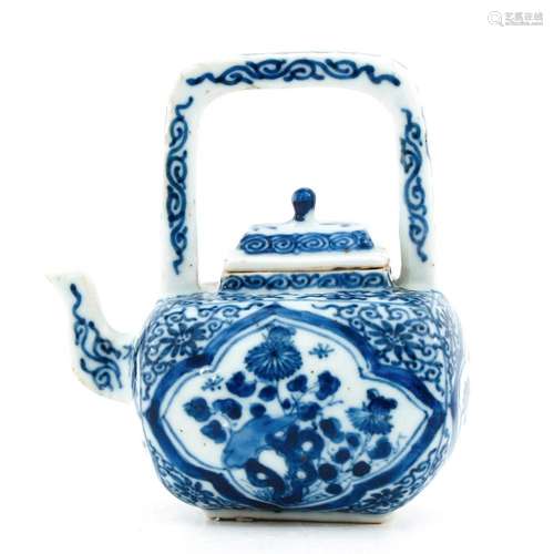 A BLUE AND WHITE TEAPOT