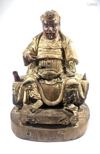 A LARGE RARE WOODEN TEMPLE STATUE, MING DYNASTY (1368-1644)