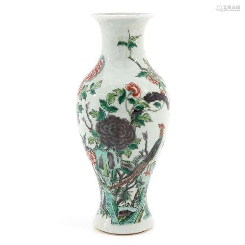 A FAMILLE VERTE VASE