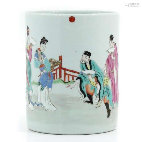 A FAMILLE ROSE BRUSH POT