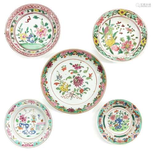 A COLLECTION OF 5 PLATES