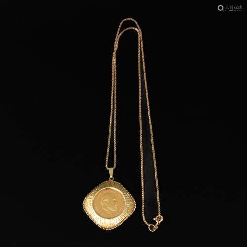 A 14KG Necklace with Gold 10 Guilder Coin
