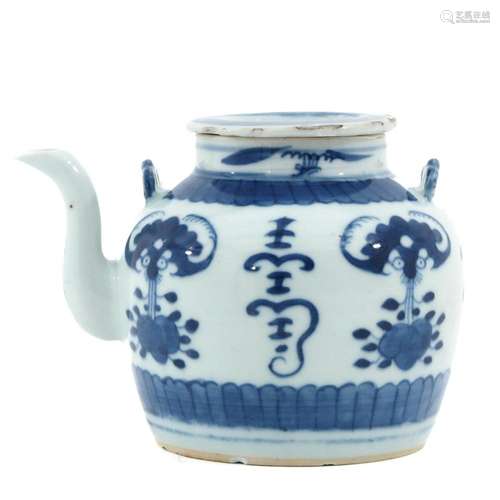 A BLUE AND WHITE TEAPOT