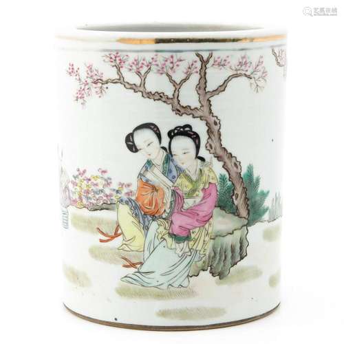 A FAMILLE ROSE BRUSH POT