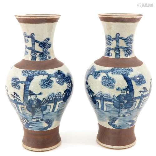 A PAIR OF NANKING VASES