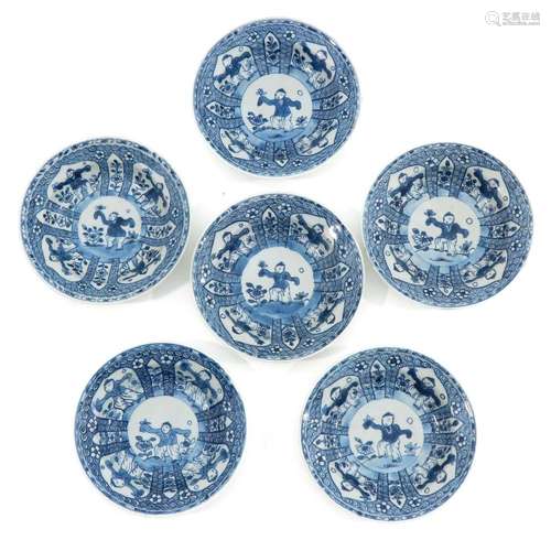 A SERIES OF 6 BLUE AND WHITE PLATES