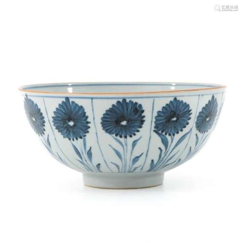 A BLUE AND WHITE BOWL