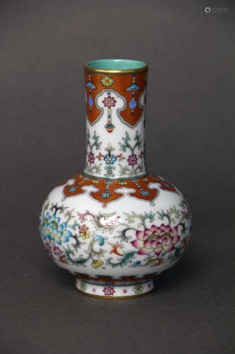 A Famille Rose Porcelain Vase