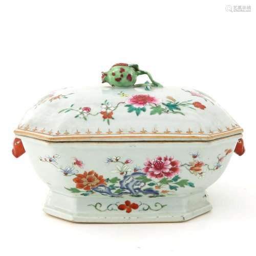 A Famille Rose Tureen