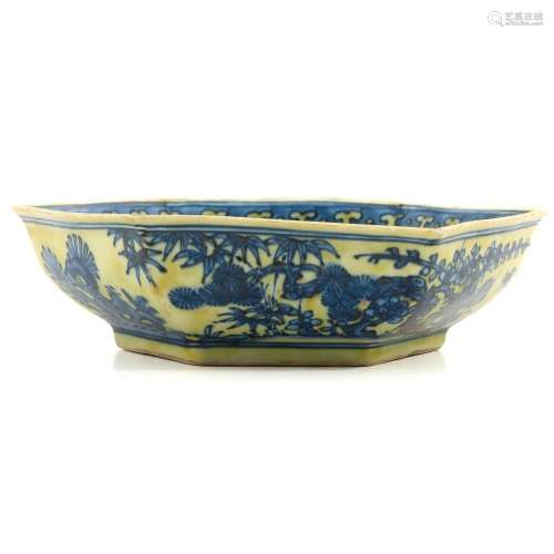 A Yellow and Blue Glaze Dish