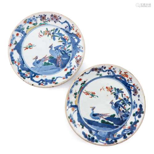 A Pair of Kakimon Plates