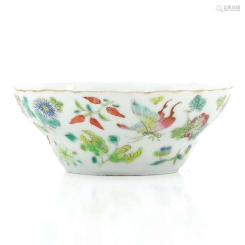 A Famille Rose Small Bowl
