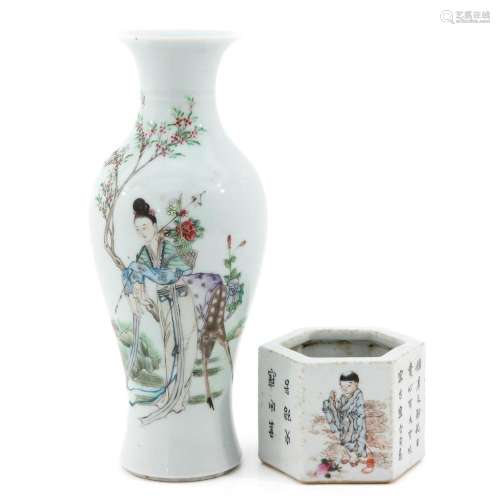 A Qianjiang Cai Decor Vase and Brushpot