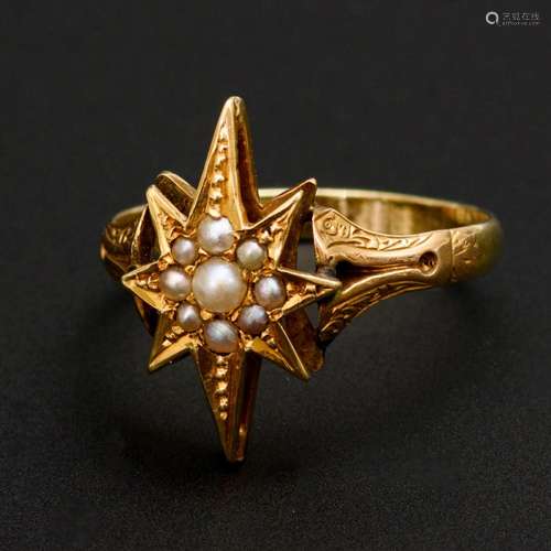 RING MIT PERLCHEN, UM 1900