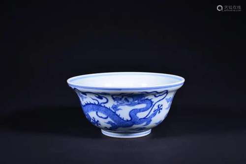 A BLUE AND WHITE 'DRAGON' BOWL.MARK OF GUANGXU