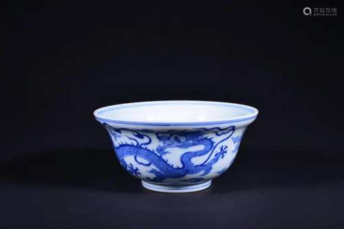 A BLUE AND WHITE 'DRAGON' BOWL.MARK OF GUANGXU