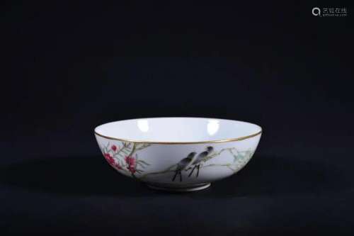 A FAMILLE-ROSE BOWL.QING PERIOD