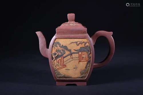 A YIXING TEAPOT AND COVER.QING PERIOD