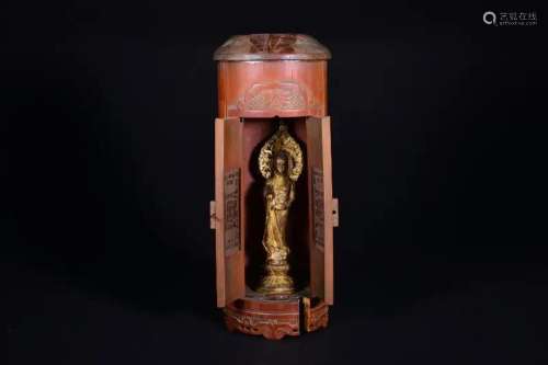 A GILT-BRONZE FIGURE OF BUDDHA AND BAMBOO BOX.17-18