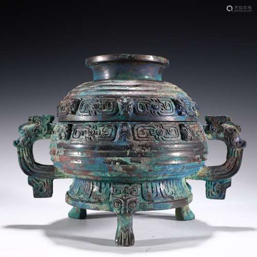 Bronze Ritual Tripod Vessel