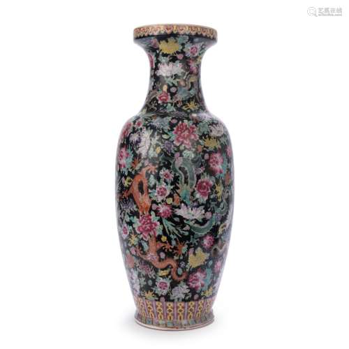 CHINESE FAMILLE NOIRE VASE