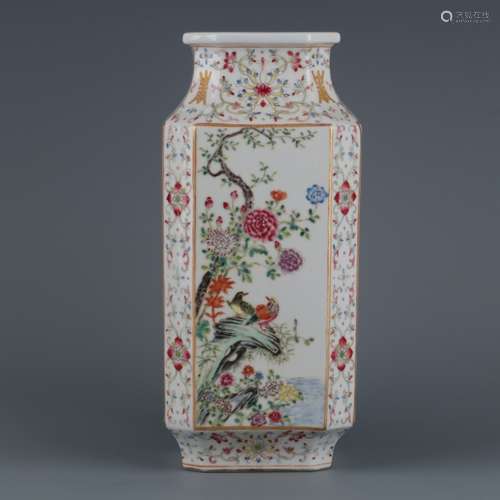 Chinese Famille Rose Porcelain Vase,Mark