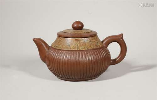 A Yixing Glazed Teapot Qing Style