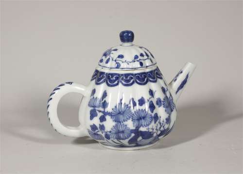 Blue and White Teapot Kangxi Style