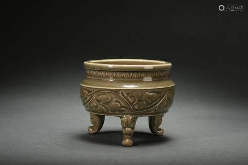 Yaozhou Kiln Tri-legged Censer