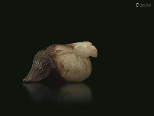 (1279-1368) A jade and russet bird, China, Yuan Dynasty