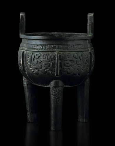 1600s A tripod bronze censer, China, Ming Dynasty