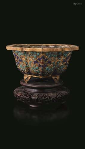 Qianlong period (1736-1796) A bronze jardinière, China, Qing...