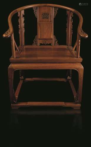 1800s A Huanghuali wood chair, China, Qing Dynasty