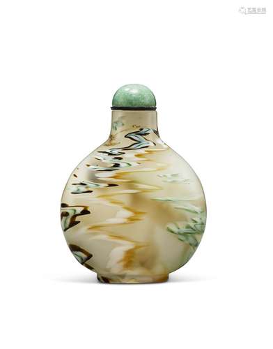 A SWIRLED GLASS SNUFF BOTTLE