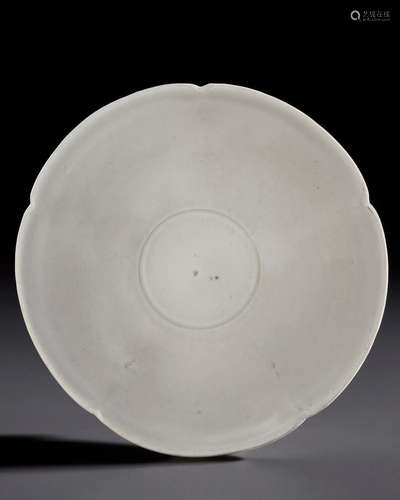 A NORTHERN WHITE WARE PENTAFOIL BOWL